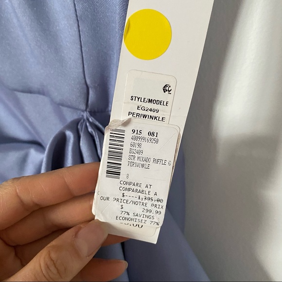 Badgley Mischka Gown/Dress - Picture 8 of 8